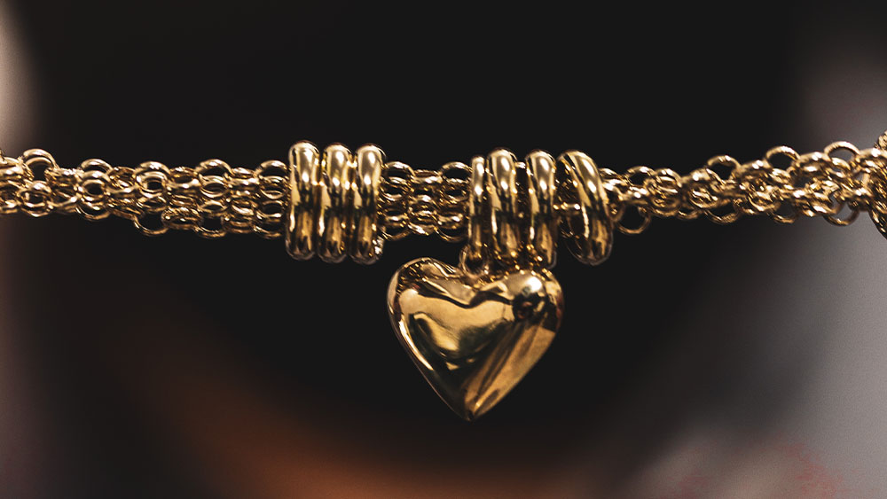 Joias ​mais ​elaboradas e ​atendimento ​personalizado