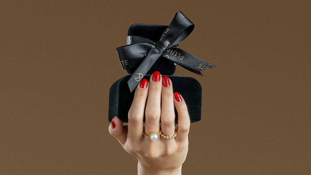 Joias 10K para presentear