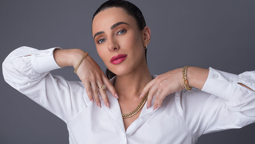 Como usar e combinar joias feminas