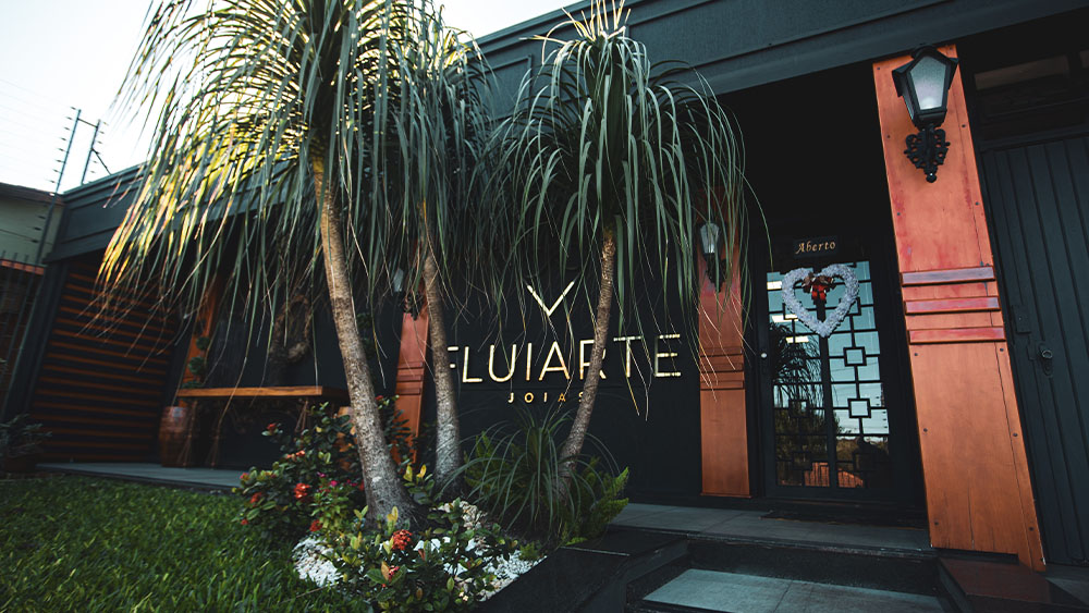 Joalheria online, física ou híbrida qual escolher