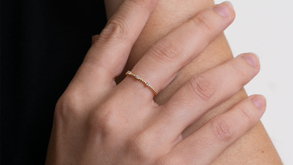 Joias na infância e adolescência delicadeza e significado