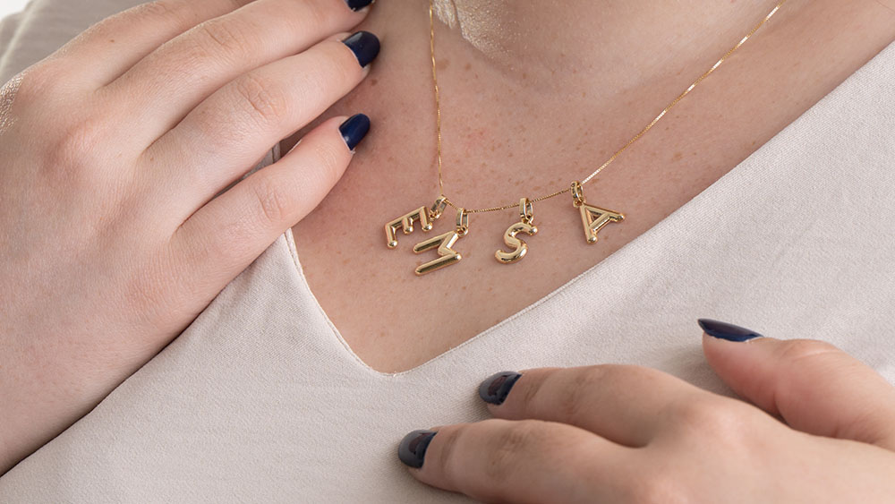 O que são joias personalizadas e sob encomenda