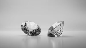 Diamante natural ou diamante de laboratório