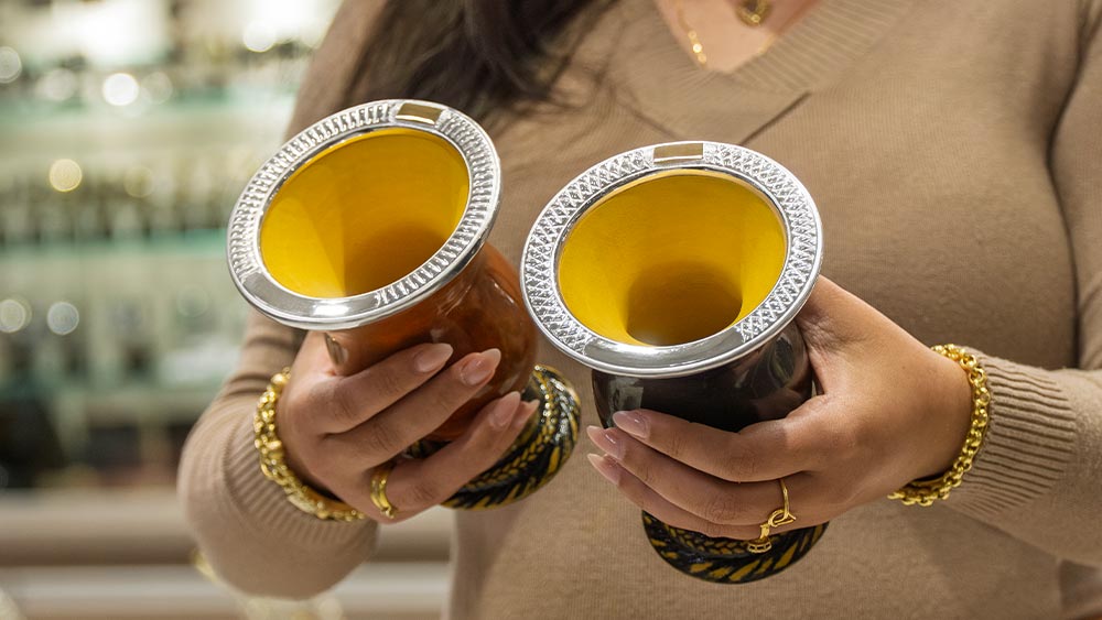 Estética minimalista e presença marcante